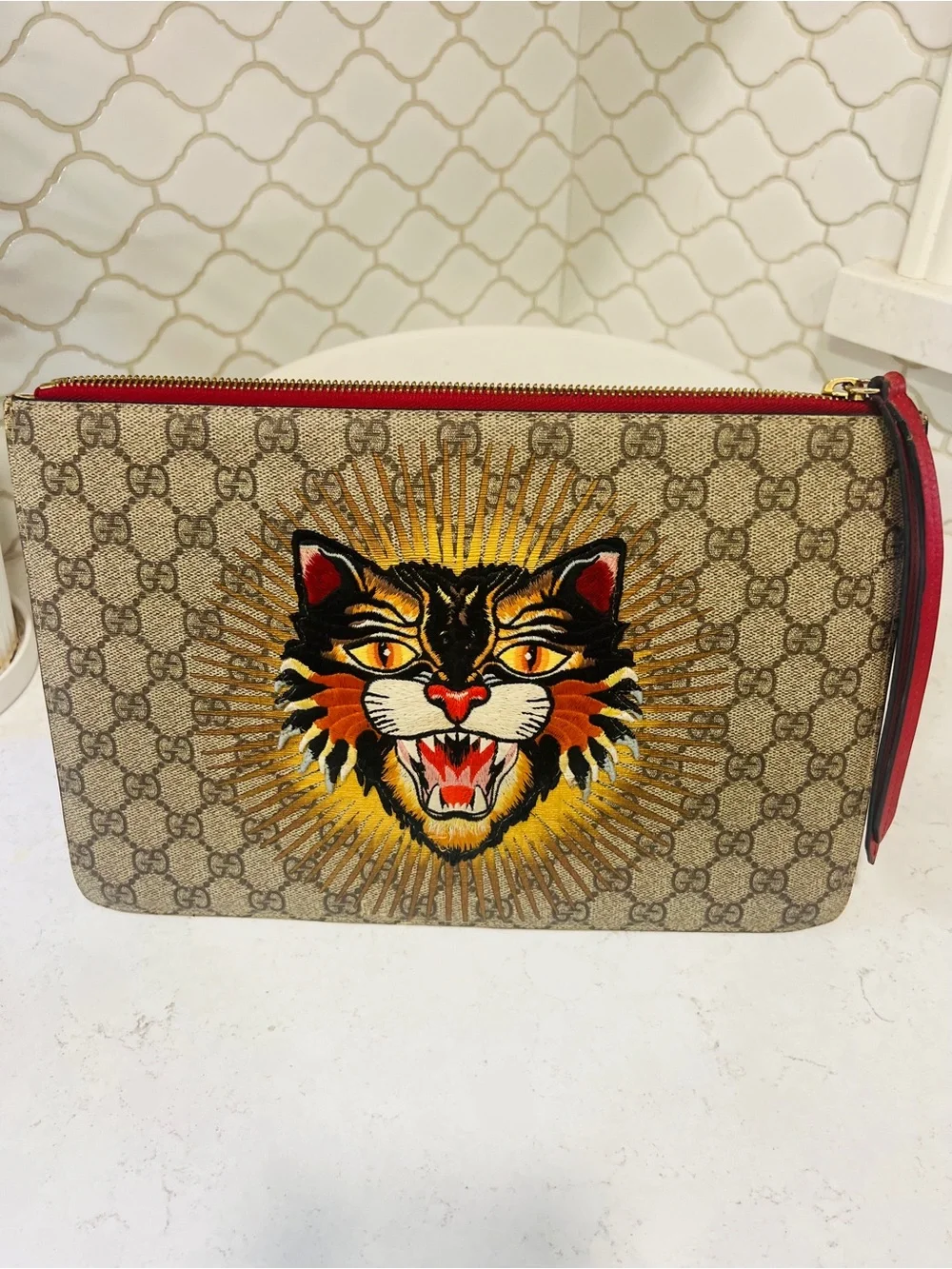 Gucci GG Supreme Canvas Tiger Head Pouch in Beige with Yellow & Red COA